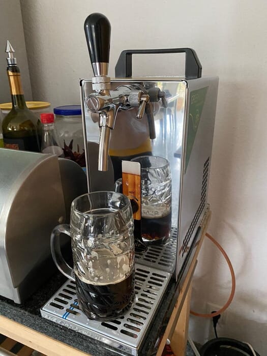 [Pack] Ensemble complet Tireuse a biere PYGMY 25 avec a biere Guinness, machine a
